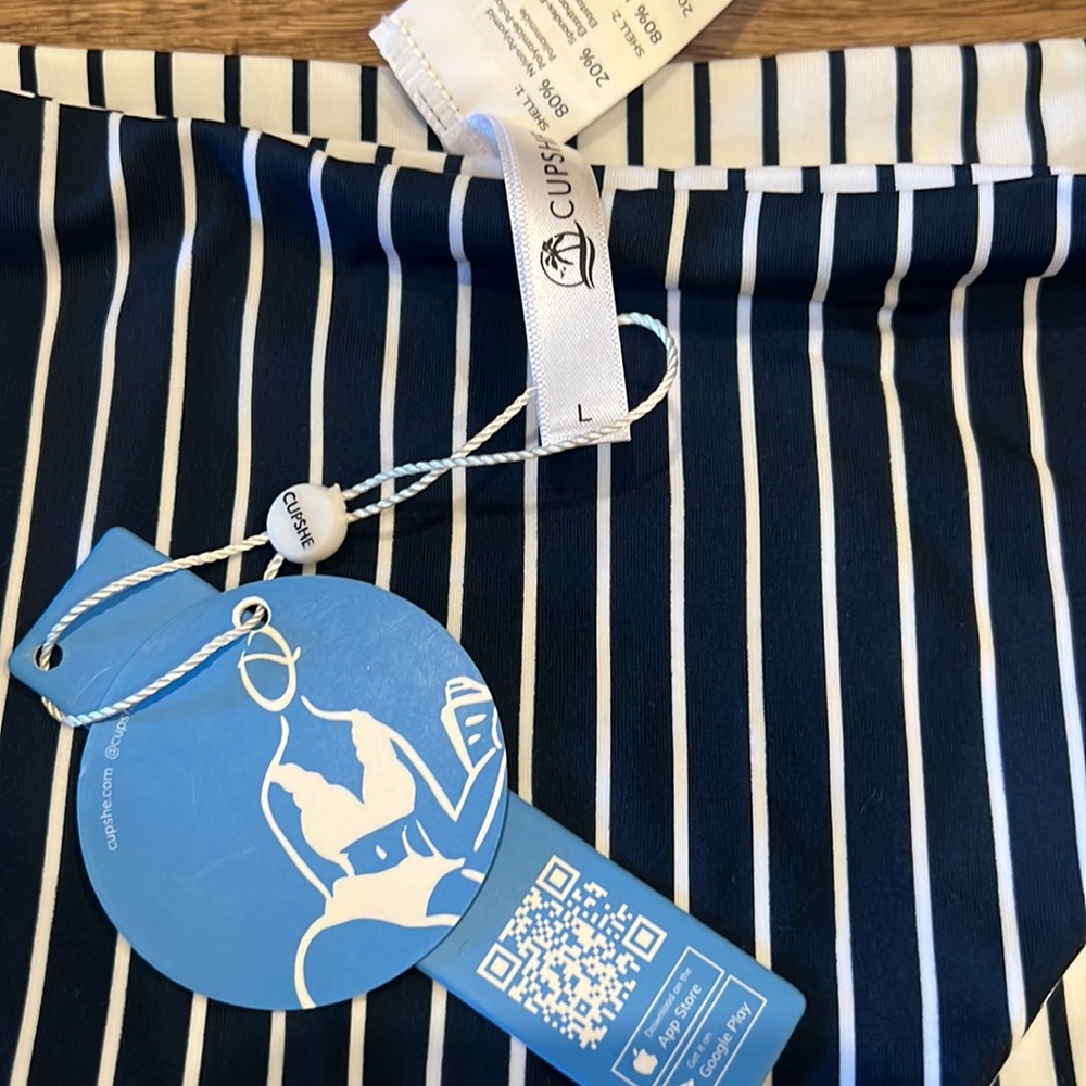 Cupshe Bikini - image 4